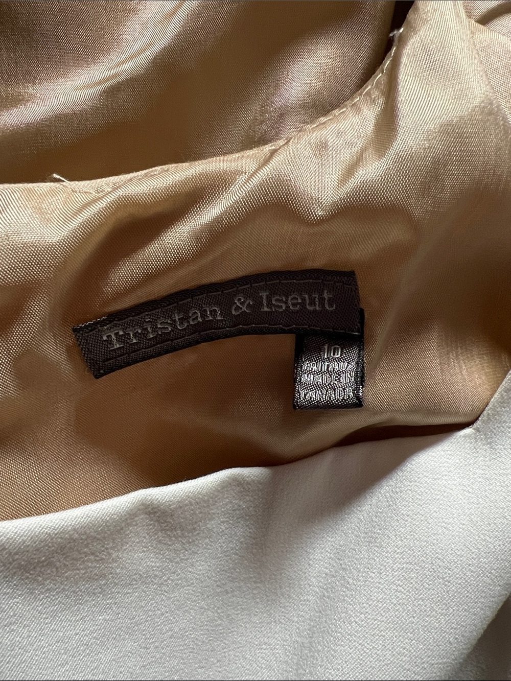 Stunning Two-Piece Women's Beige & Cream Dress and Cropped Jacket Set - Picture 4 of 4